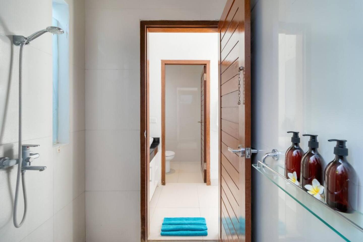 Super Value 3 Bed, Central Seminyak, Walk To Beach Exterior foto