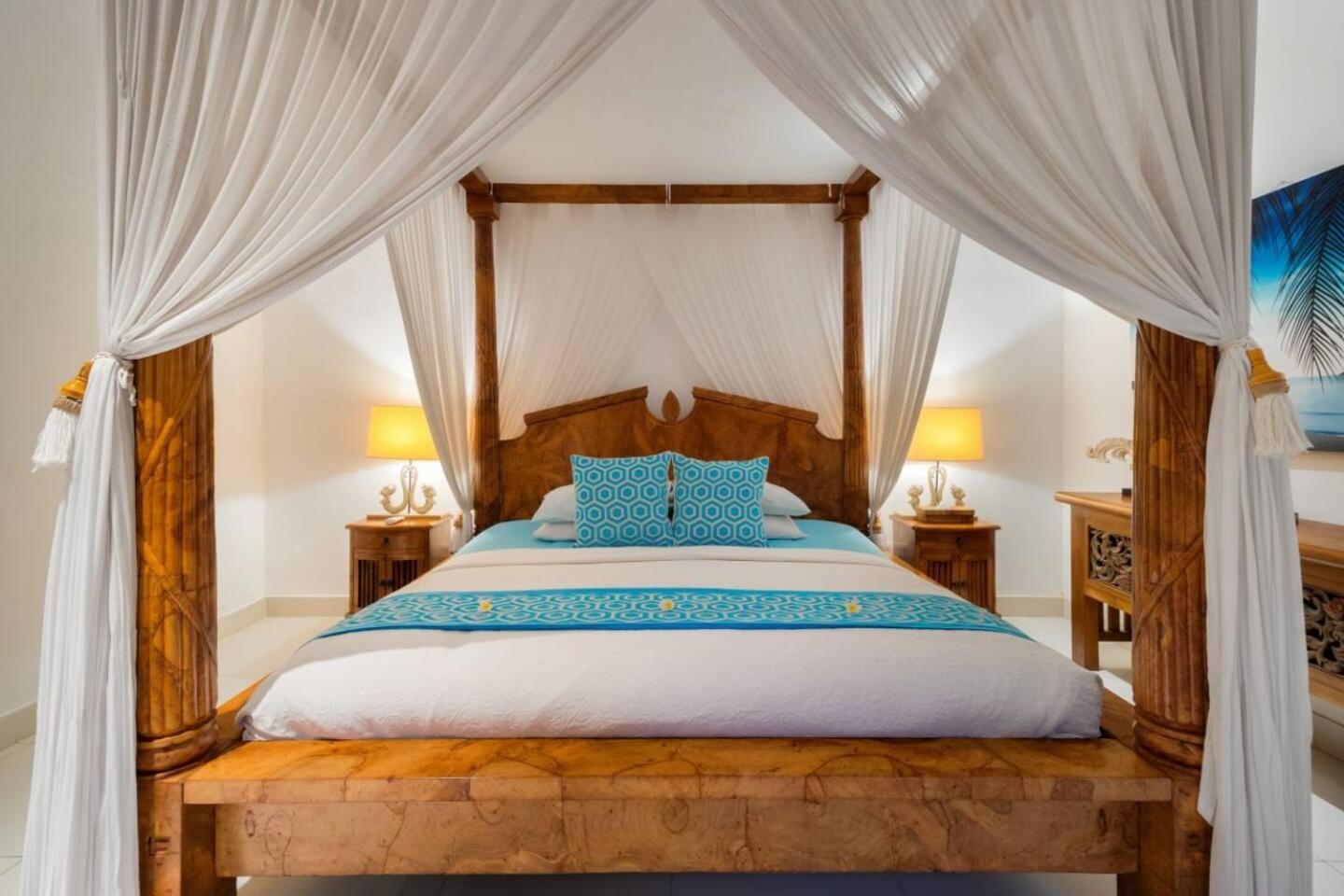 Super Value 3 Bed, Central Seminyak, Walk To Beach Exterior foto