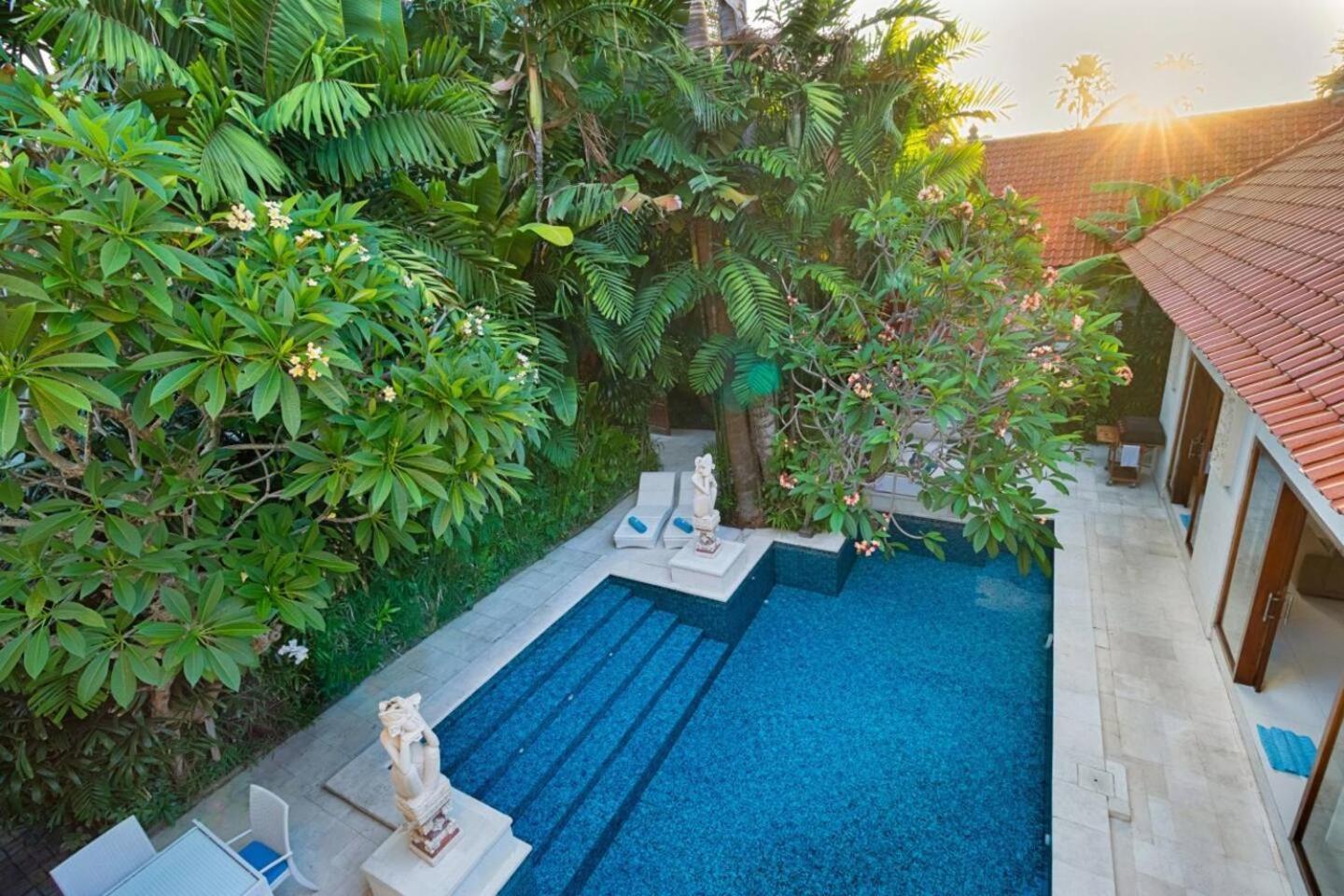 Super Value 3 Bed, Central Seminyak, Walk To Beach Exterior foto